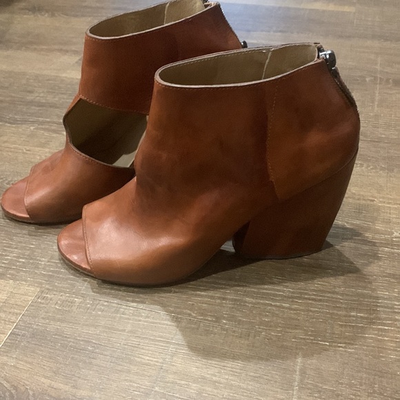 MARSELL Brown Peep Thru wedge Ankle Bootie - 41 / 11 - Picture 2 of 10